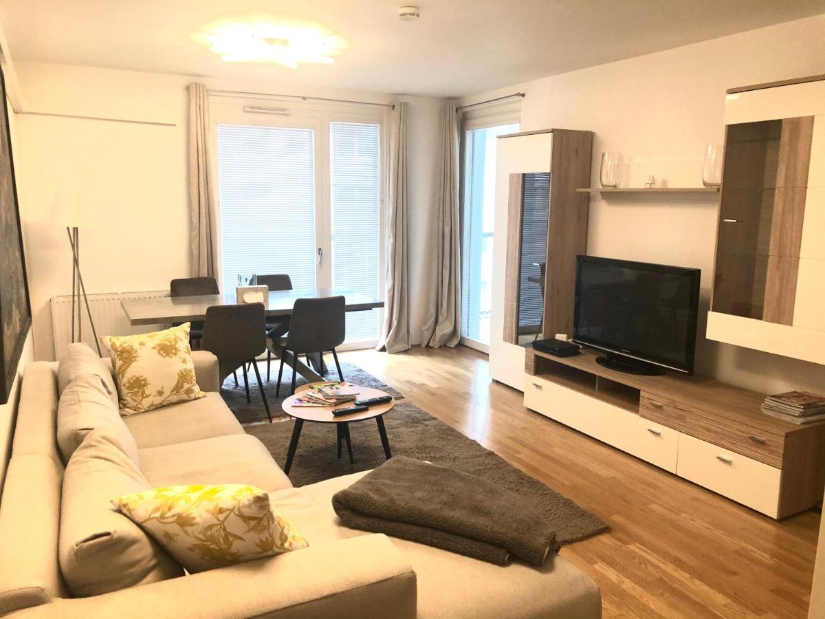 Amazing Austria Center Apartment Near Uno City Vídeň Exteriér fotografie
