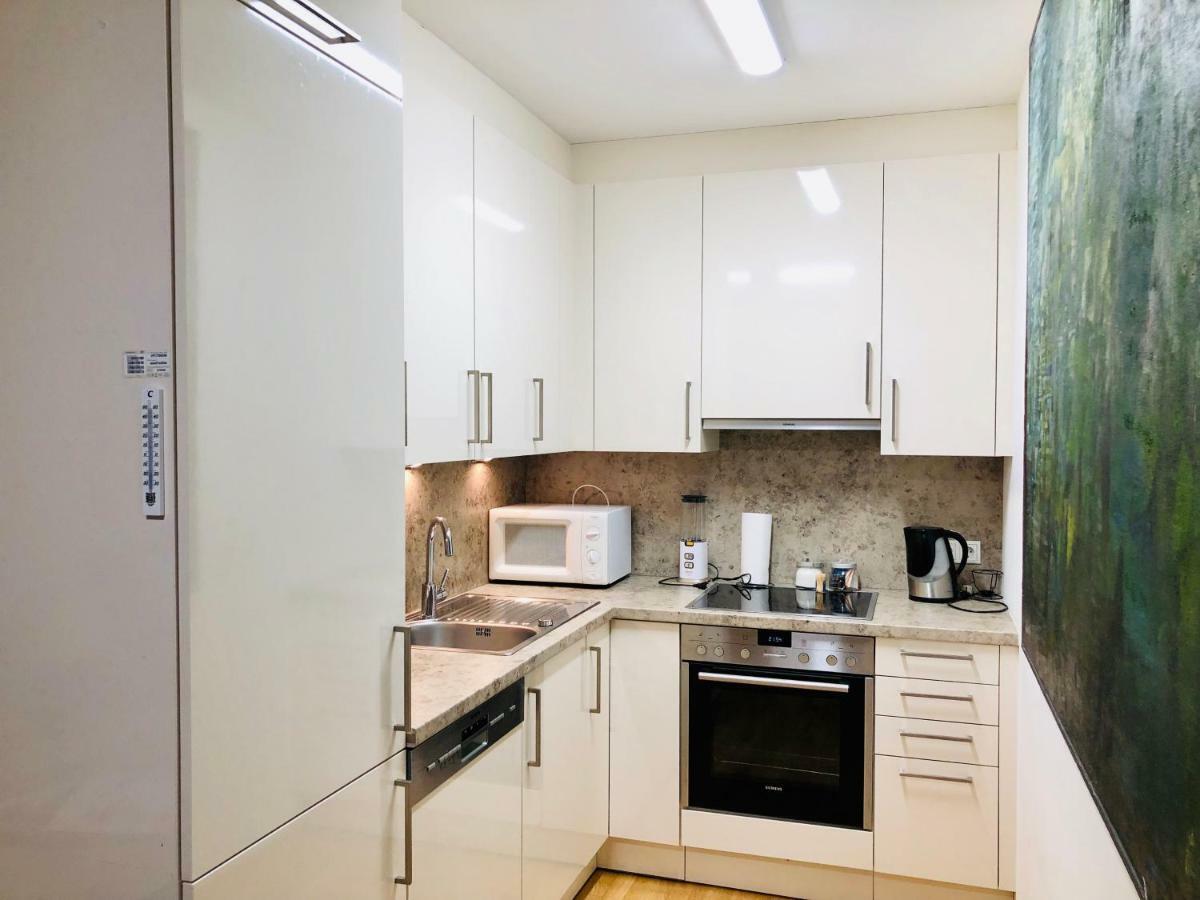 Amazing Austria Center Apartment Near Uno City Vídeň Exteriér fotografie